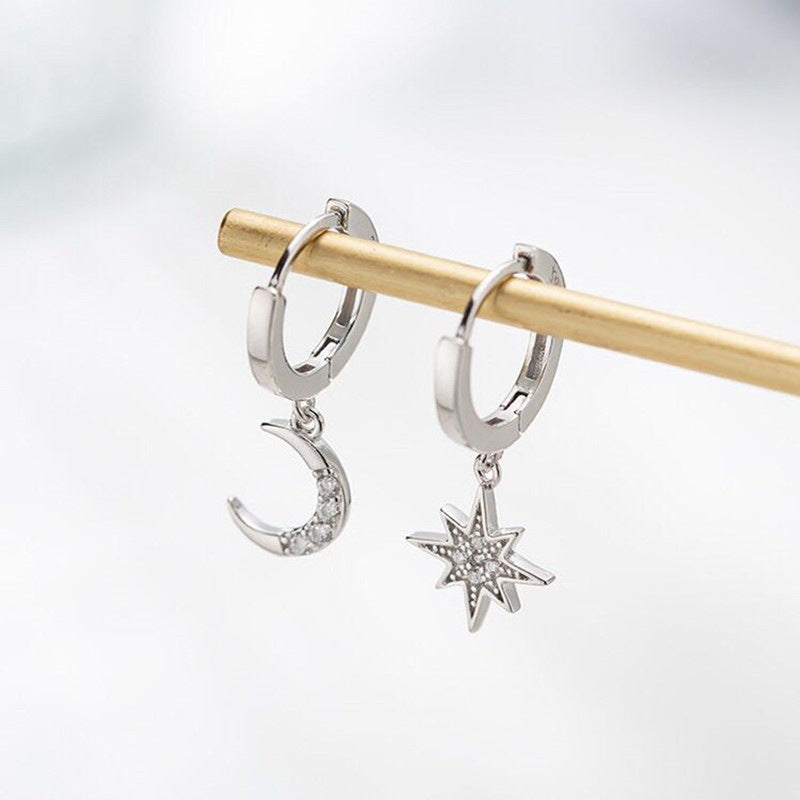 NORTH STAR DANGLE EARRINGS